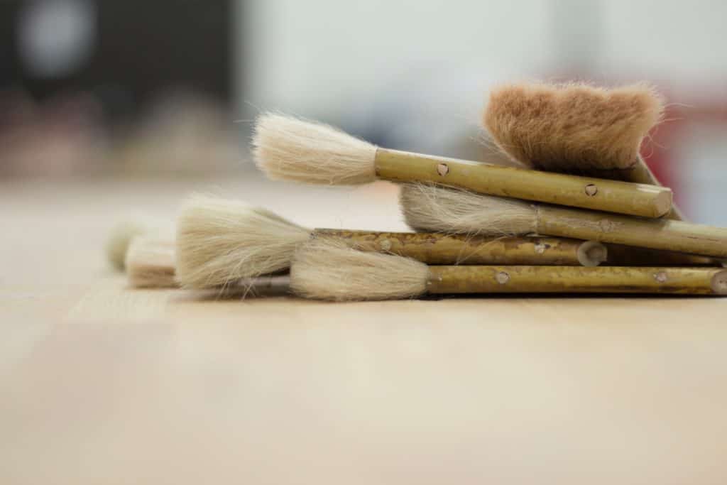 picture of paint brushes