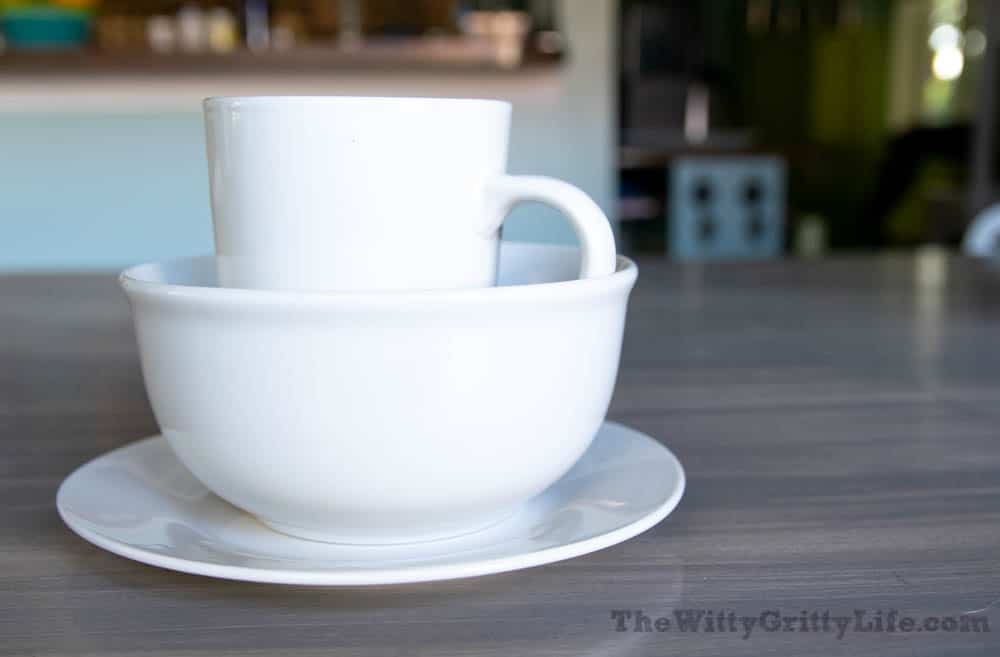 plain white plate, bowl and mug before getting painted with sharpie markers