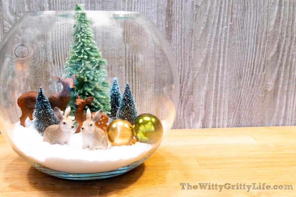 finished easy christmas snow globe