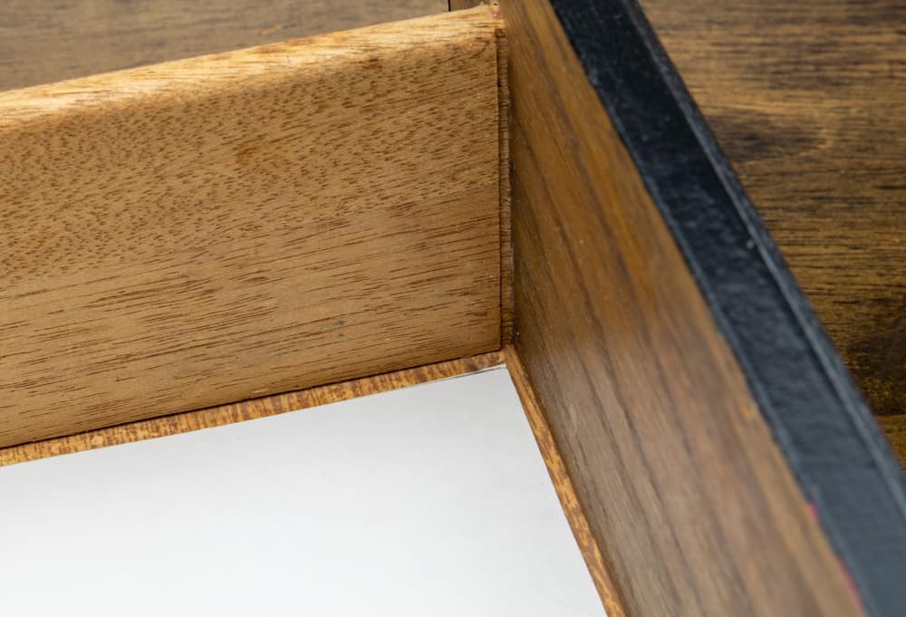 EASY REMOVABLE DRAWER LINERS YOU CAN MAKE IN A SNAP 