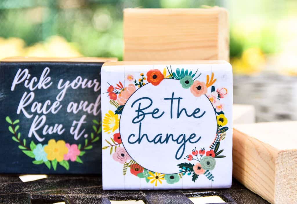 image showing little wood blocks with inspirational quotes